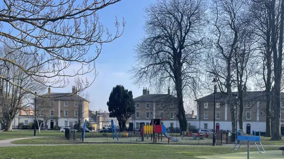 Park In The Centre Of Poundbury Dorset (1)